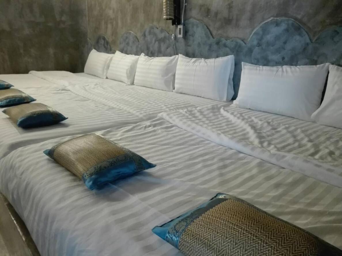 Sea Sand House Resort Klong Wan Esterno foto