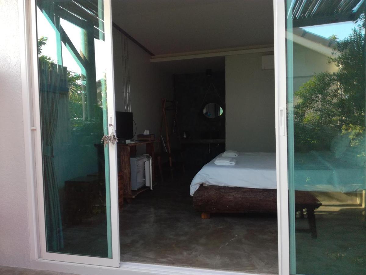 Sea Sand House Resort Klong Wan Esterno foto