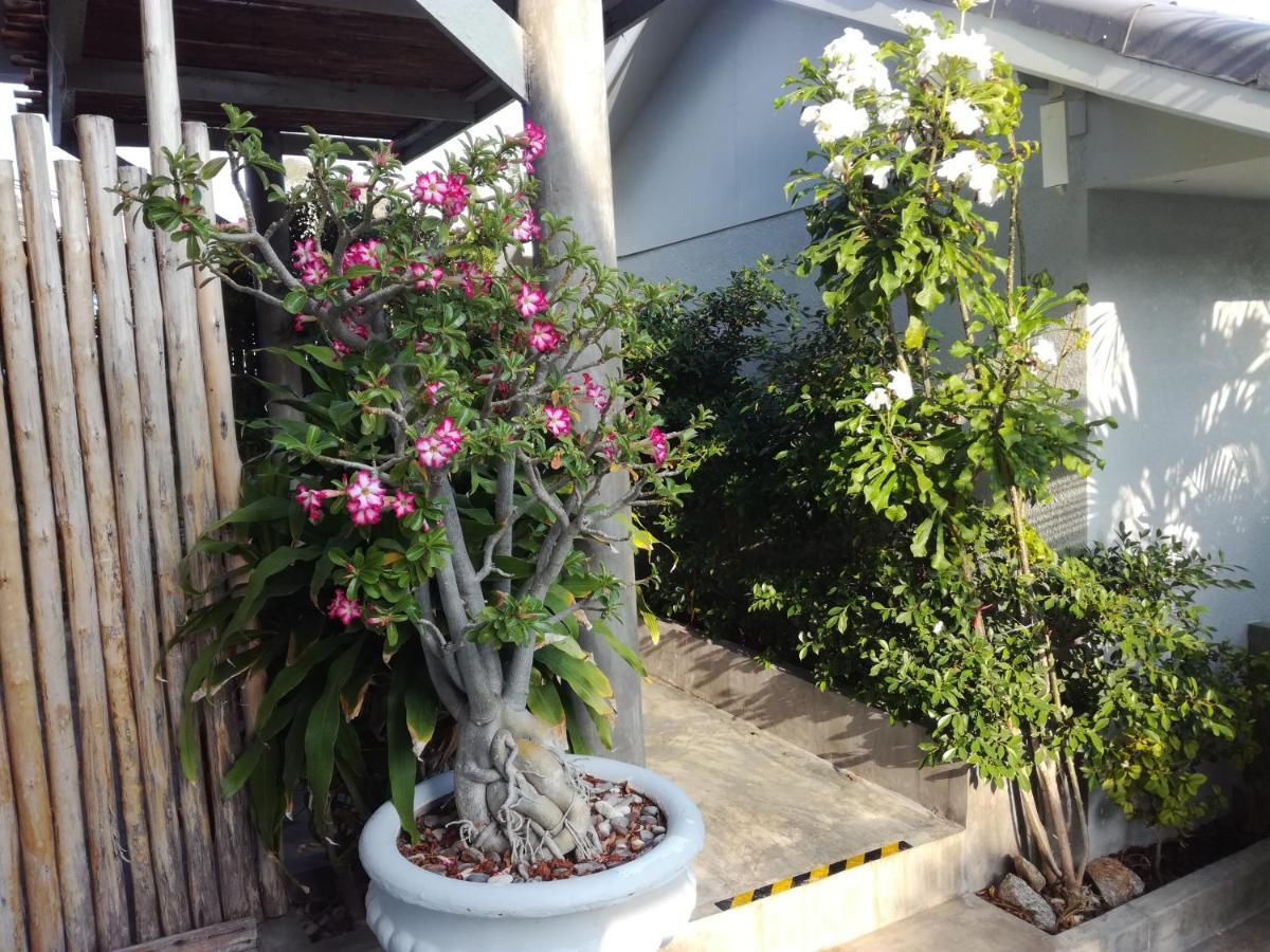Sea Sand House Resort Klong Wan Esterno foto